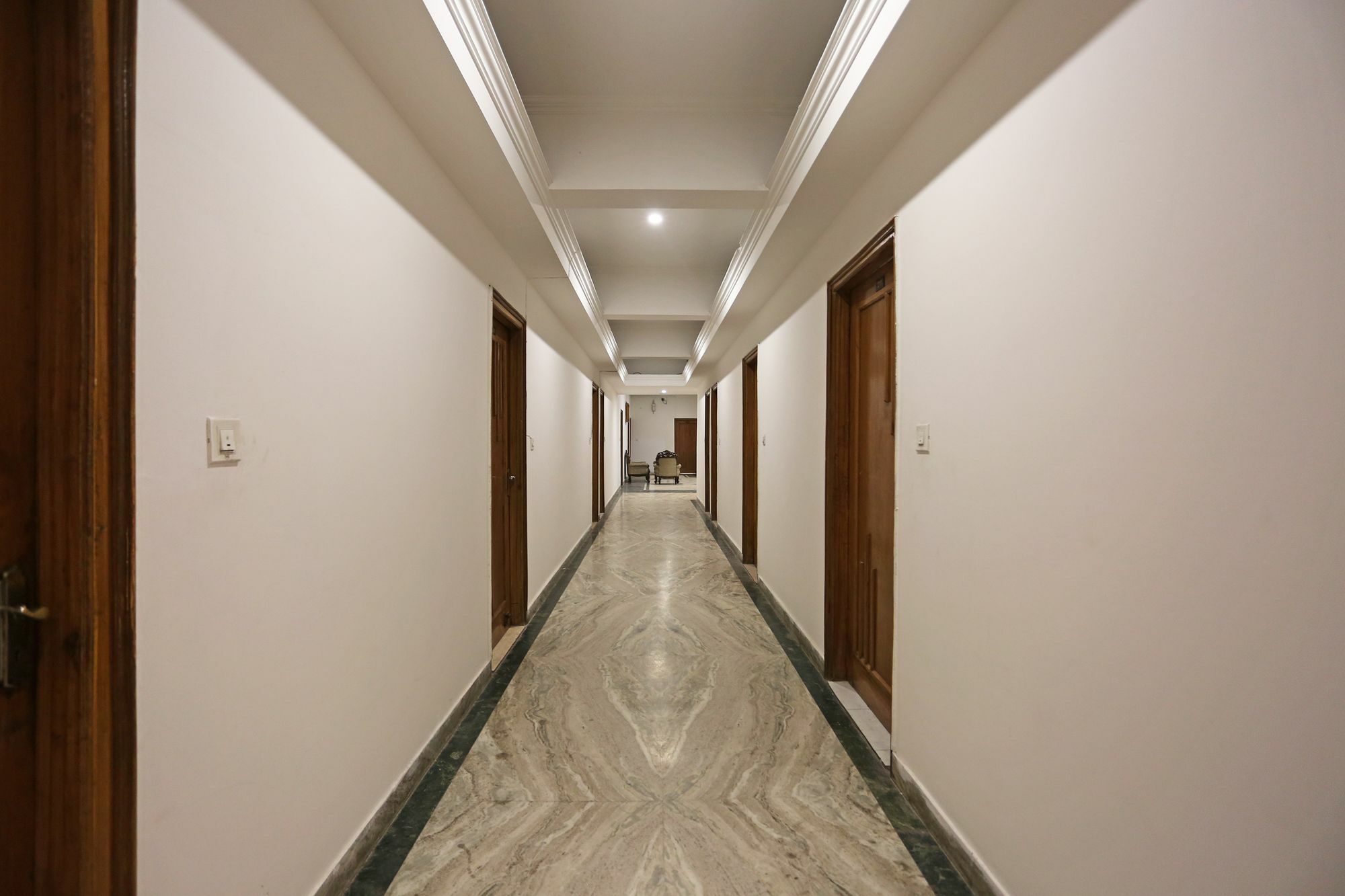 Oyo 10072 Hotel Amrit Regency Dehradun Exterior foto